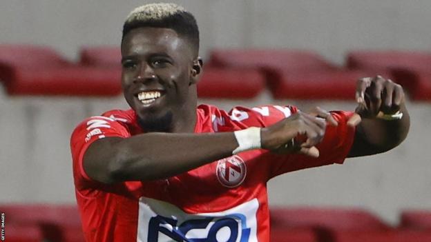 Le Sénégalais signe à Aberdeen en Ecosse