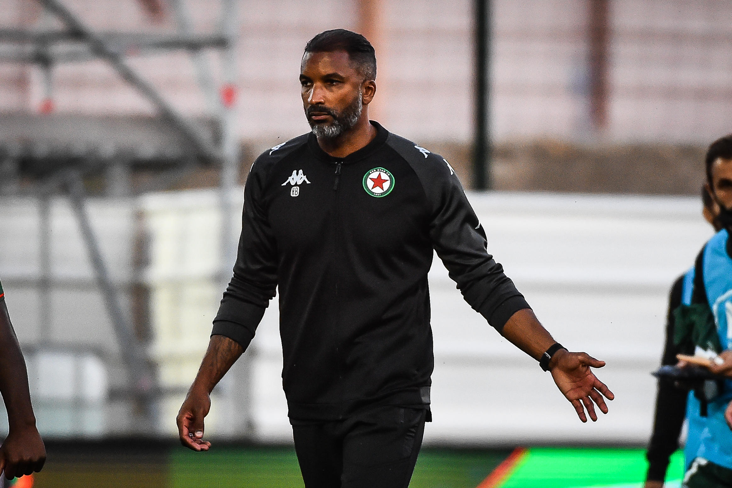 Approché par l&rsquo;OL, Habib Beye n&rsquo;a pas de volonté d&rsquo;aller voir ailleurs