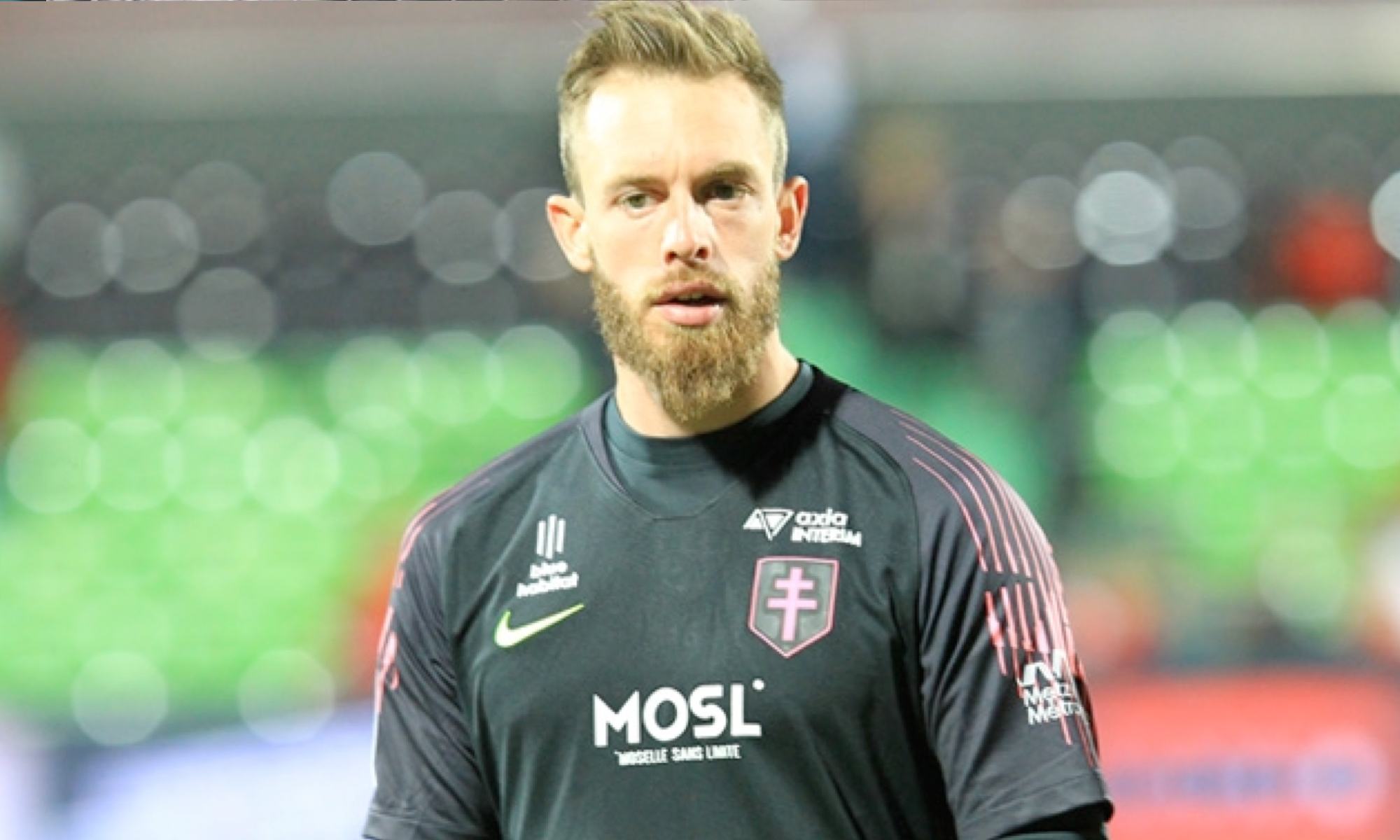 Alexandre Oukidja élu meilleur joueur du mois de septembre