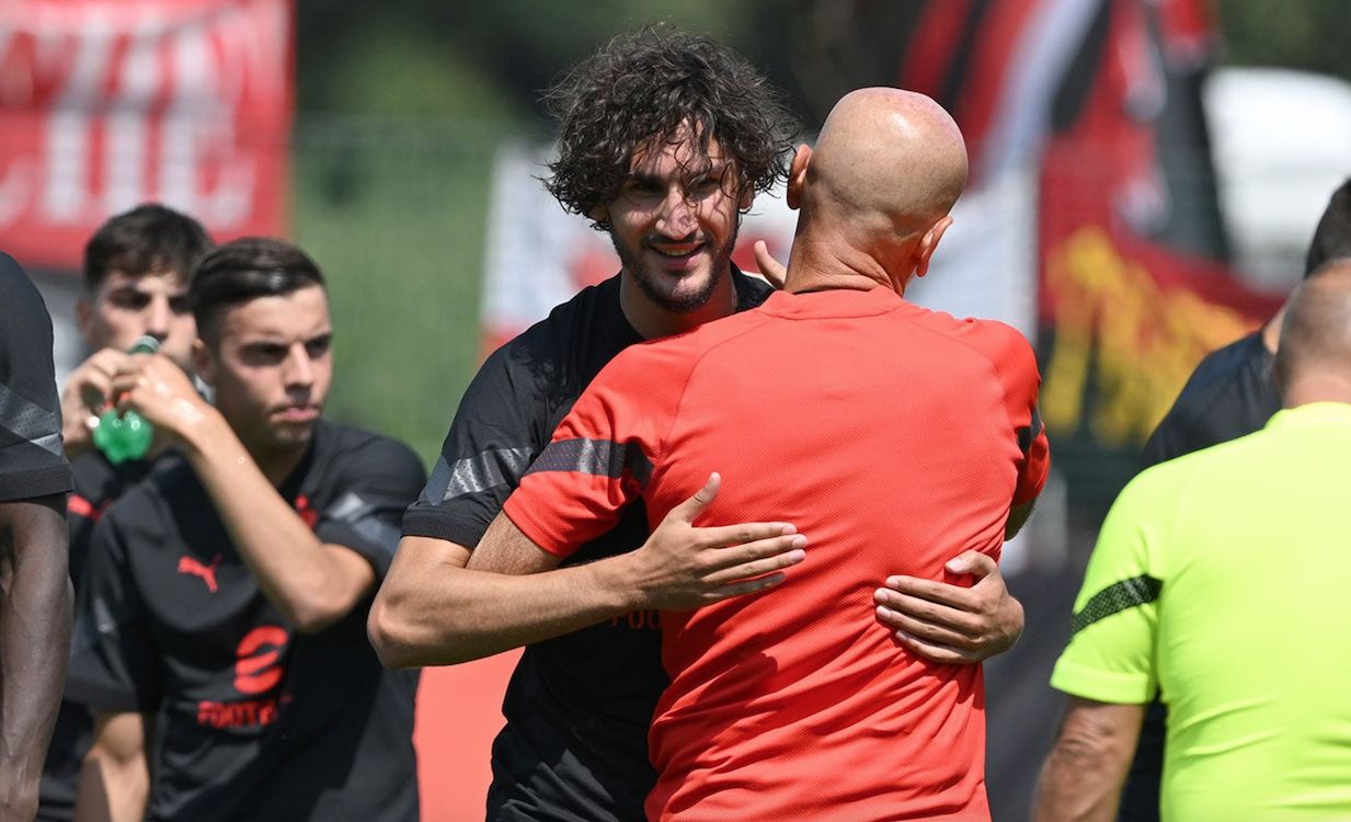 Stefano Pioli satisfait de Yacine Adli