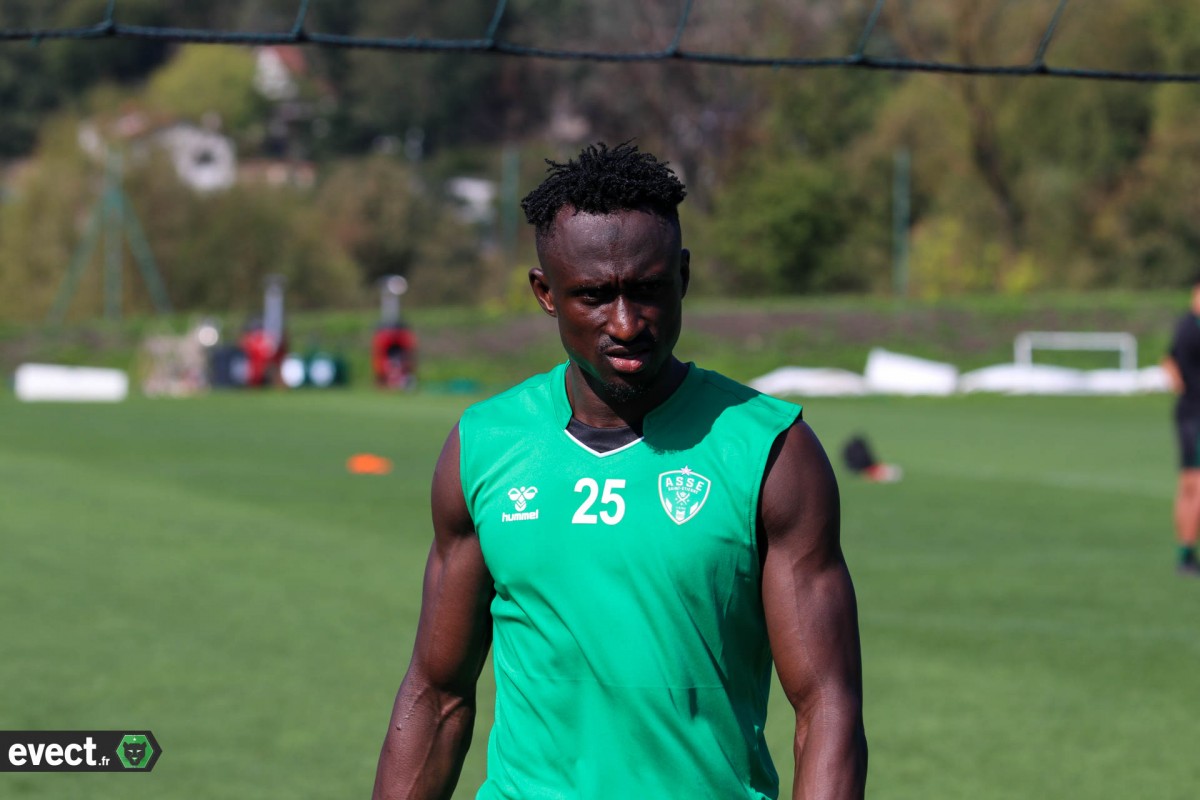 Après deux mois d&rsquo;absence, Ibrahima Wadji dans le groupe qui défie Laval ce lundi