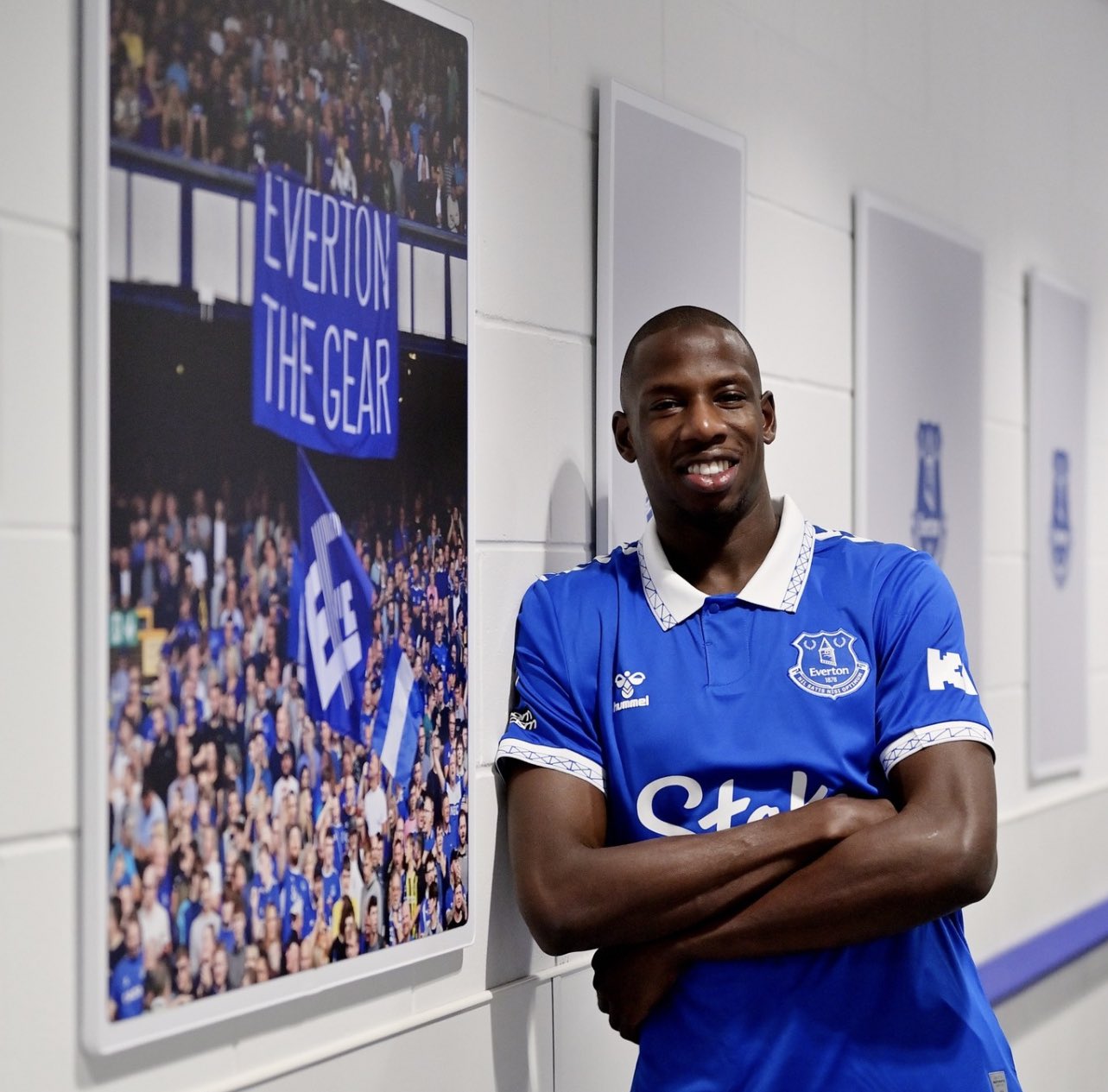 Everton : Abdoulaye Doucoure prolonge jusqu&rsquo;en 2025 !
