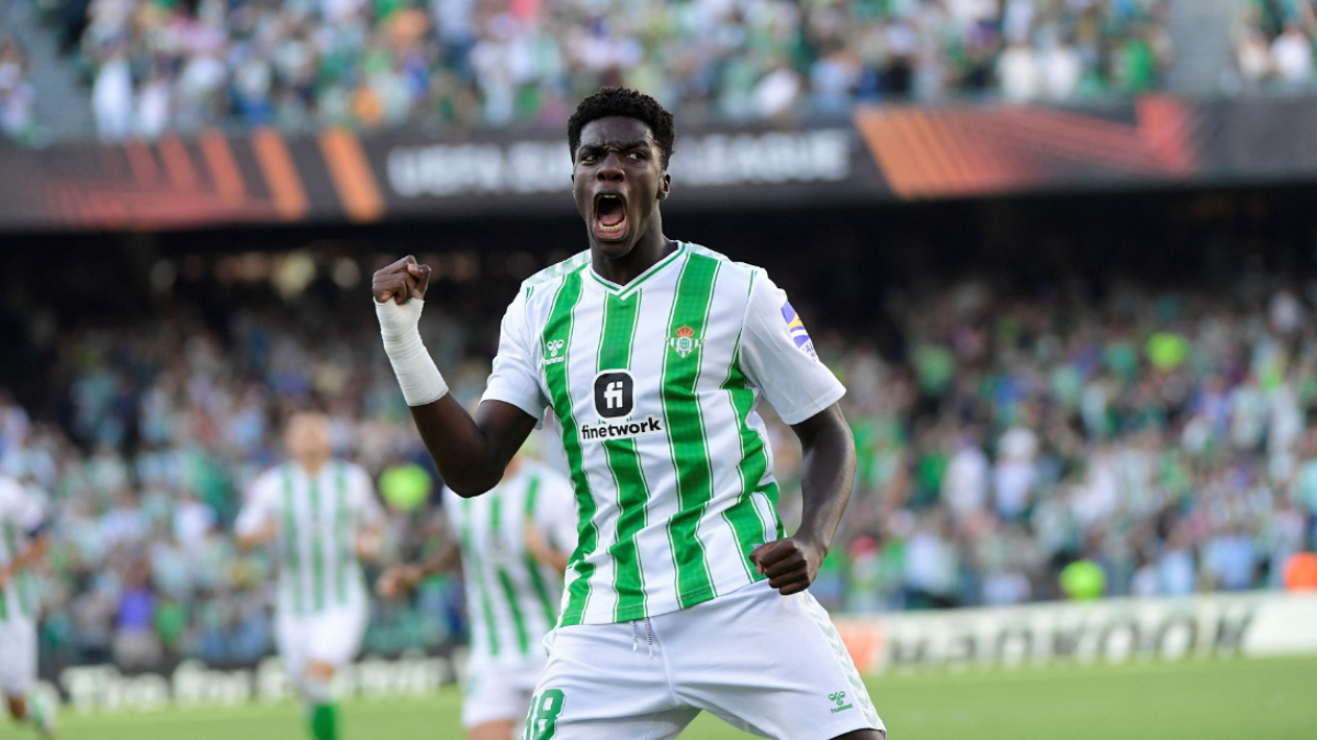 Bétis Séville : Des géants anglais en course pour signer Assane Diao