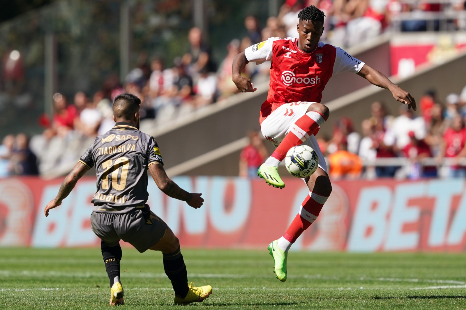 Mercato : Un Congolais pour remplacer Guirassy à Stuttgart ?