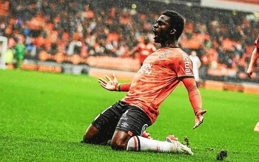 Huit buts en neuf matchs : Bamba Dieng parmi l’élite européenne