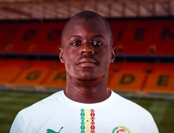 Malang Sarr bientôt appelé avec le Sénégal : une première sélection en vue pour le défenseur lensois