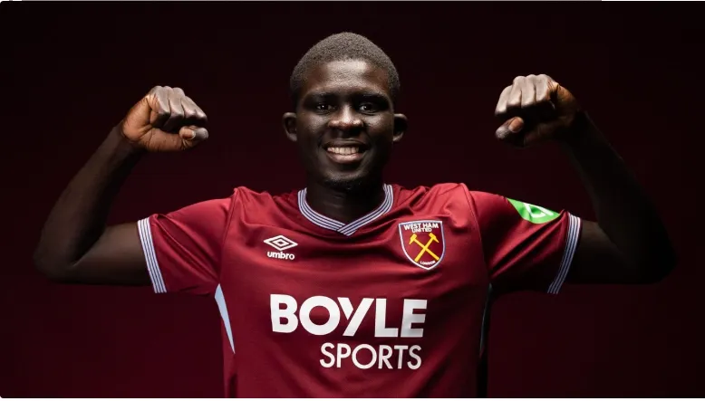 Mercato : Manchester United cible El Hadji Malick Diouf pour le flanc gauche