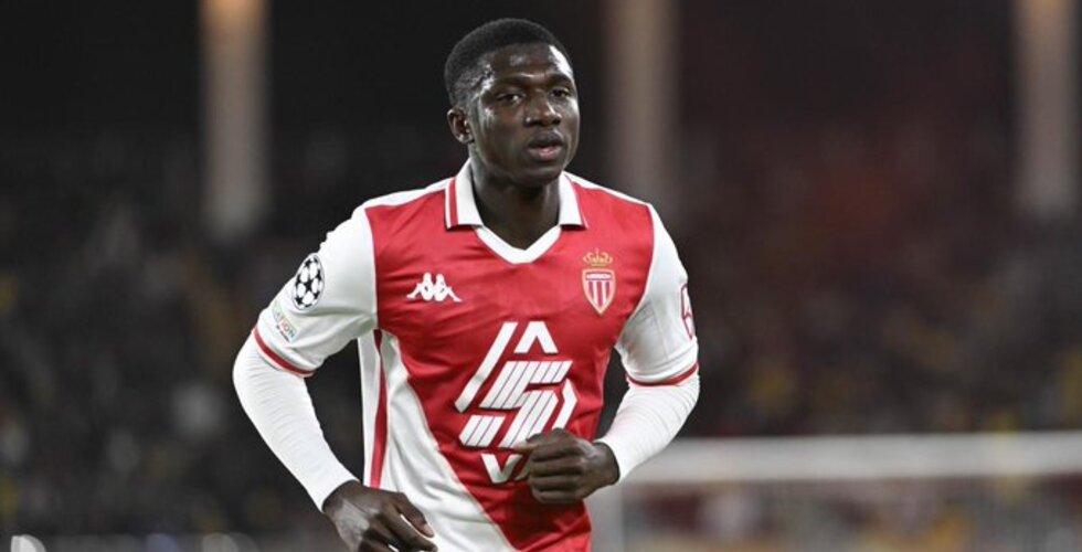 Lamine Camara de retour à Monaco : reprise stratégique après le Mondial