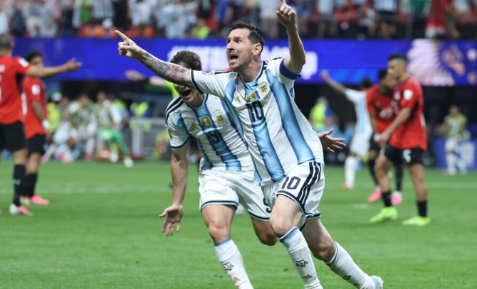 L’Argentine renverse l’Angleterre et file en finale du Mondial